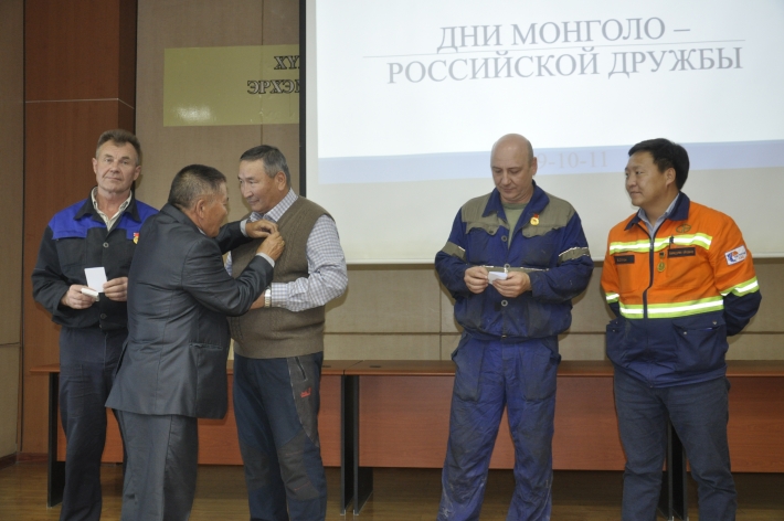 Монгол-Оросын найрамдал, хамтын ажиллагааны сар Баяжуулах үйлдвэрээс эхэллээ